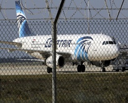 EgyptAir crash: Search teams recover both black boxes from plane