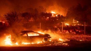 PG&E, utility tied to California wildfires, to file for bankruptcy