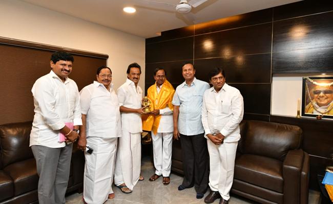 KCR meeting with Stalin not fruitful?