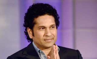 Sachin heartbroken by Dhawan’s exit, wishes Pant luck