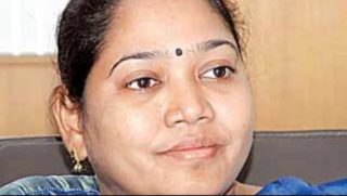 Andhra gets woman home minister!