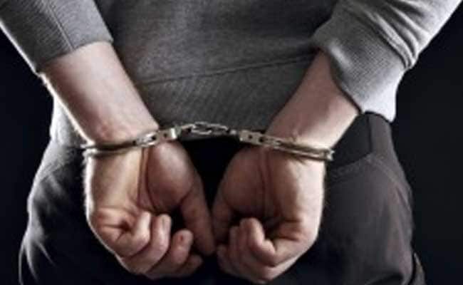 4 Indian-Americans Arrested In US For H1B Visa Fraud