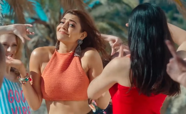 Pilla Picture Perfect Video: Kajal spices up!