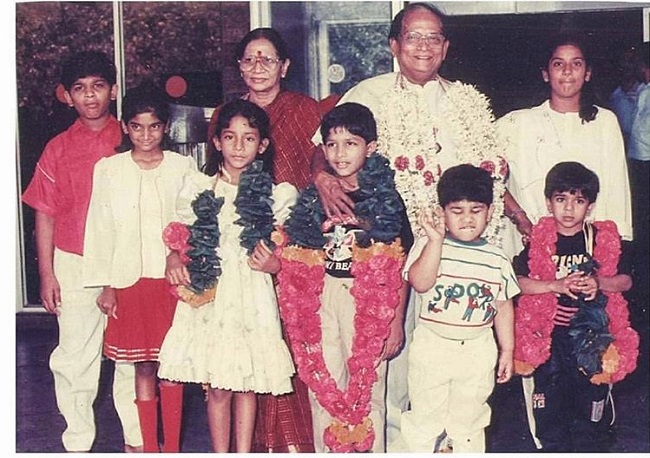 Pic: Allu Arjun’s throwback moment with his cousins