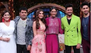 Rakul does smart and witty at Kapil show