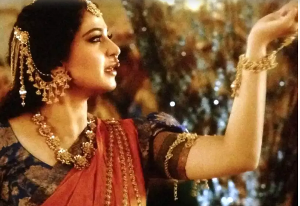 Anushka Shetty denies playing Sita in Prabhas starrer Adipurush