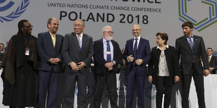 Leaders fete 5 years of Paris climate pact, without US
