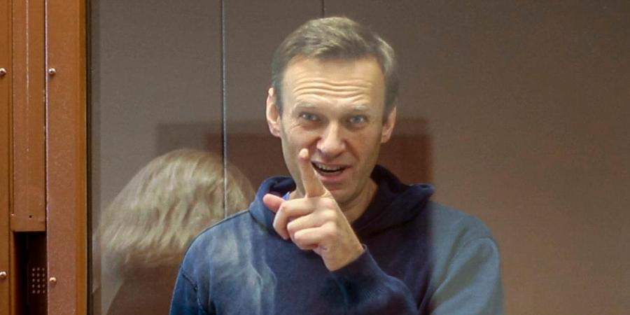 Prosecutors seek fine from Russian government critic Alexei Navalny for defaming WWII veteran