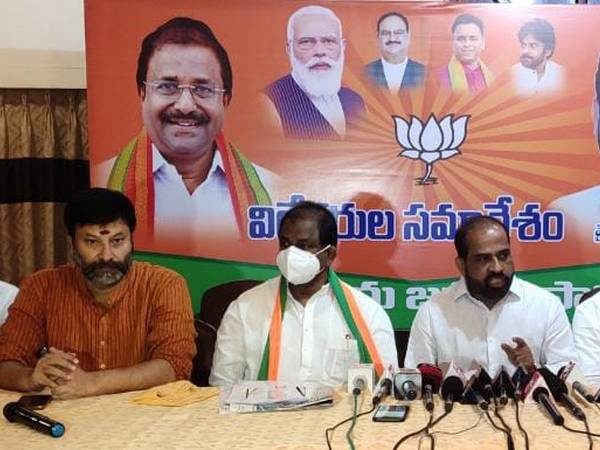 2 lakh fake voter cards were produced by YCP for the Tirupati by-polls: BJP