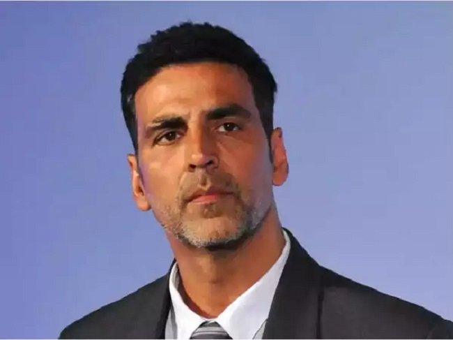 Akshay Kumar Tests Positive But Claims To Be ‘Back Very Soon’!
