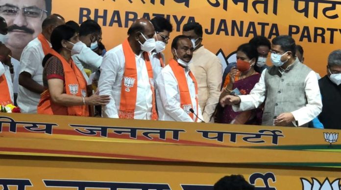 Sacked Telangana health minister Etela Rajender joins BJP