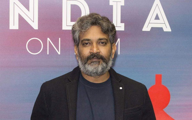 Rajamouli Irked About The State Of Delhi Airport & Tweets To Authorities!