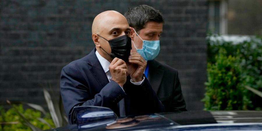 Face masks in enclosed spaces will be ‘expected’ beyond July 19, says UK minister