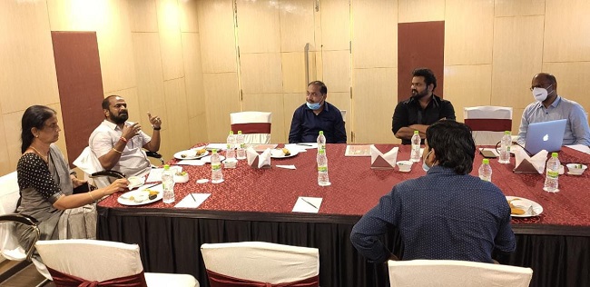 Manchu Manoj proposes Adventure Tourism in Ananthagiri Hills, meets Ministers in this regard