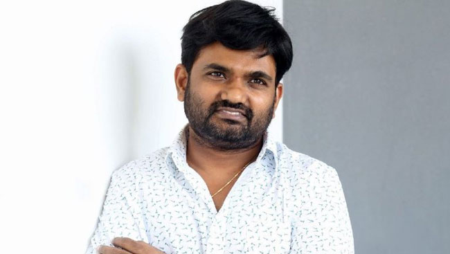 Can Director Maruthi OverCome Star Hero Obstacle?