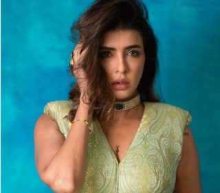 Lakshmi Manchu is All Set to Kick-start the Week with Flair