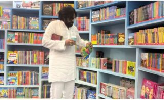 Pawan Kalyan Visits Bookstores During Delhi Trip